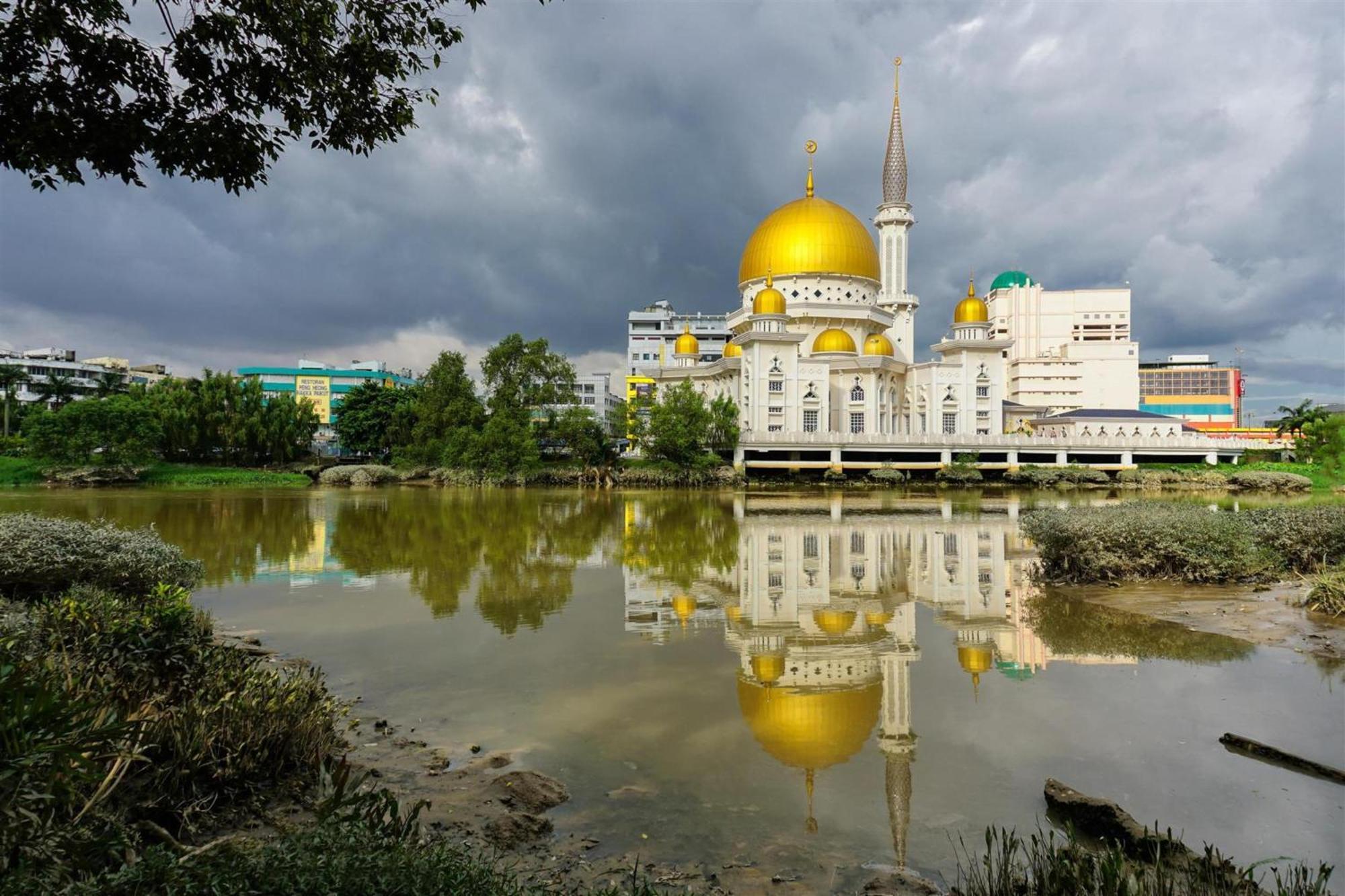 OYO 340 Comfort Hotel Kampong Batu Belah Eksteriør bilde