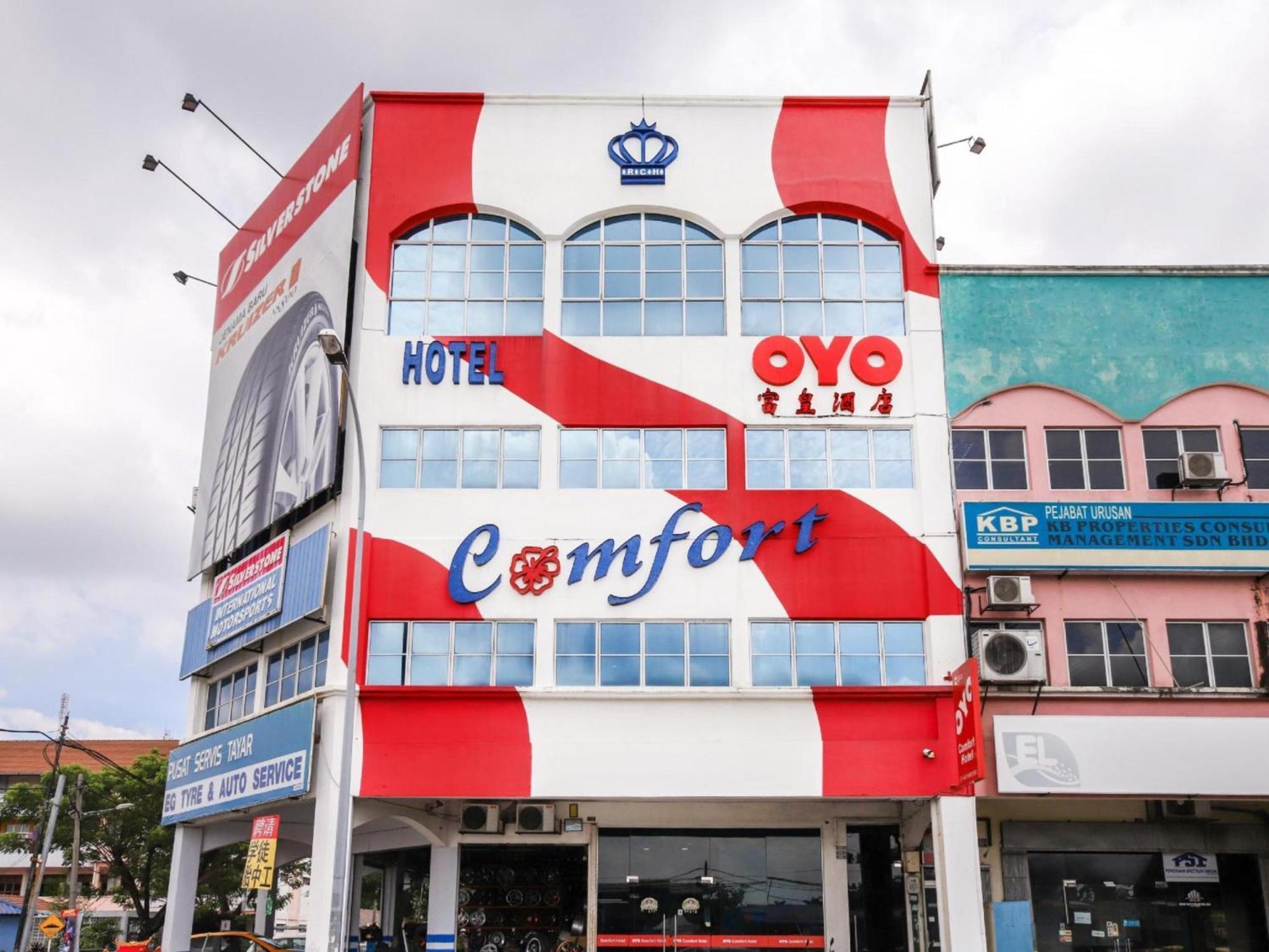 OYO 340 Comfort Hotel Kampong Batu Belah Eksteriør bilde